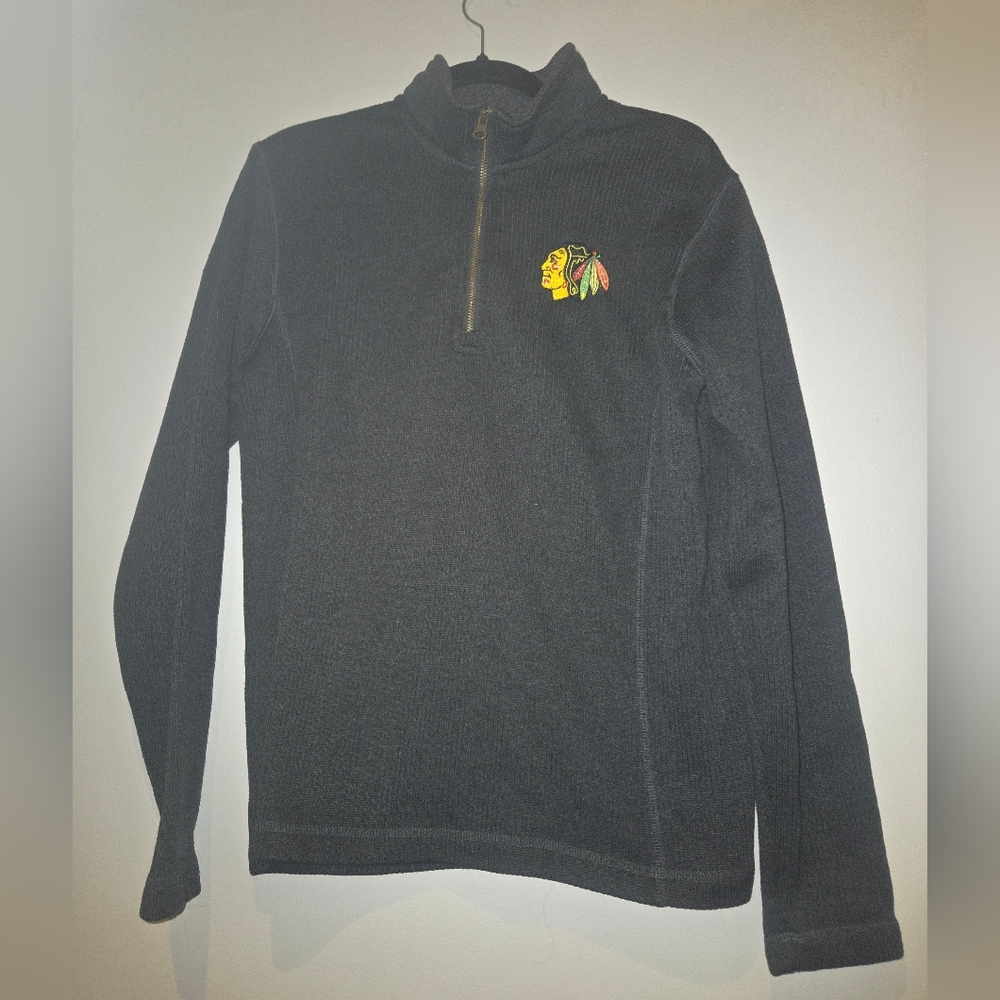 NHL Chicago Blackhawks Emblem Sweater GUC Size S